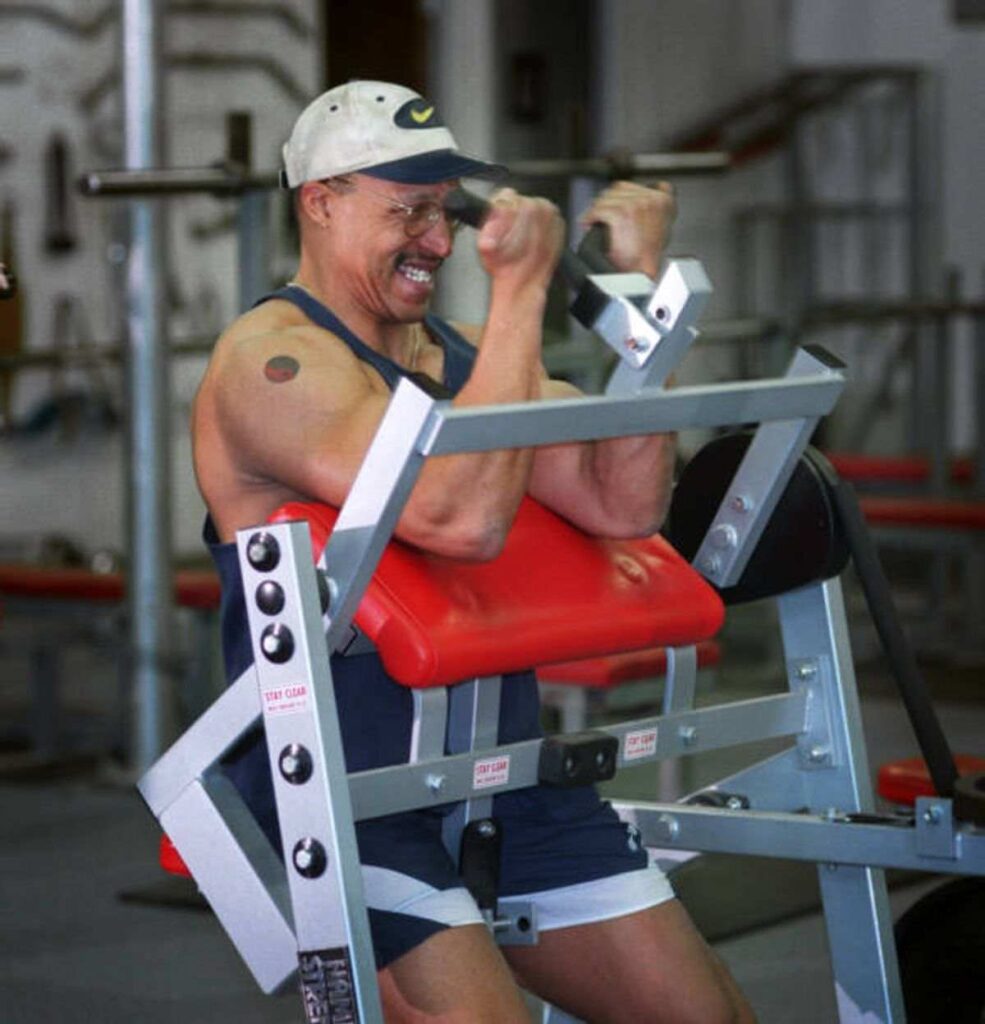 Hammer Strength Curl Machine