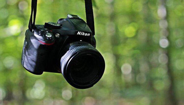 Digital SLR Cameras