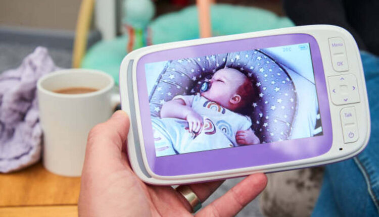 baby monitor with split cameras