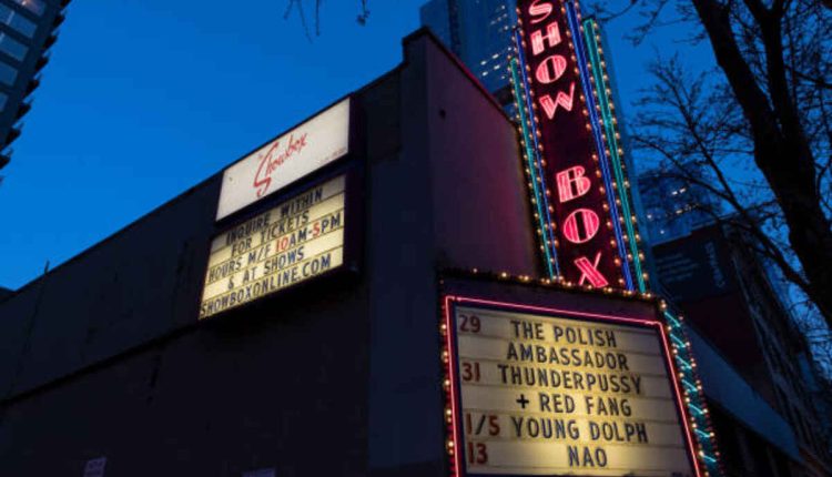 The Lyrics to Hook by Blues Traveler Are a Meta-Commentary