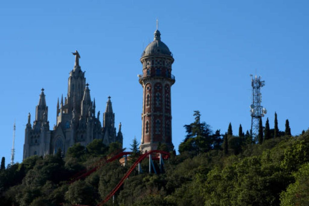 Crunchyroll Originals - Tower of Gods