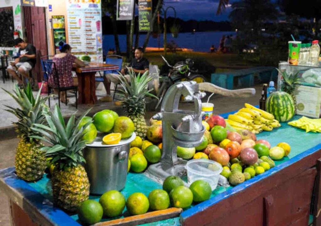 how many people order food home delivery in costa rica