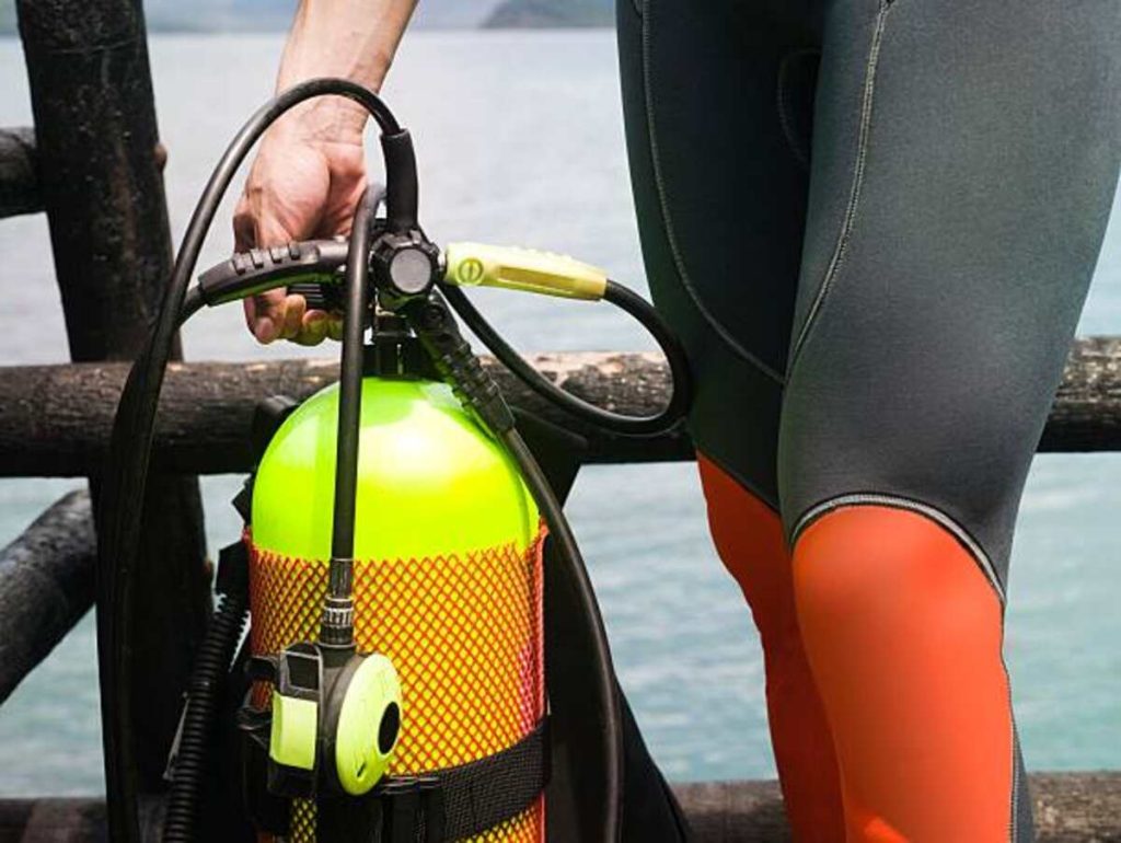 Importance of Dive Stockings