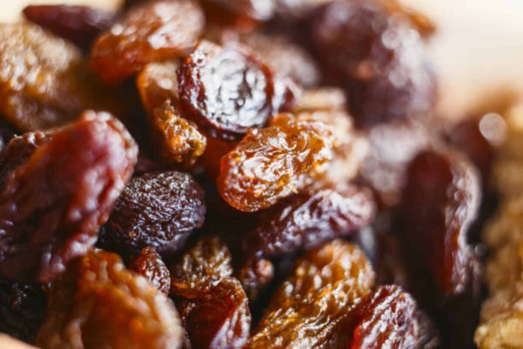 Dried Dates - A Sweet and Nutritious Fruit